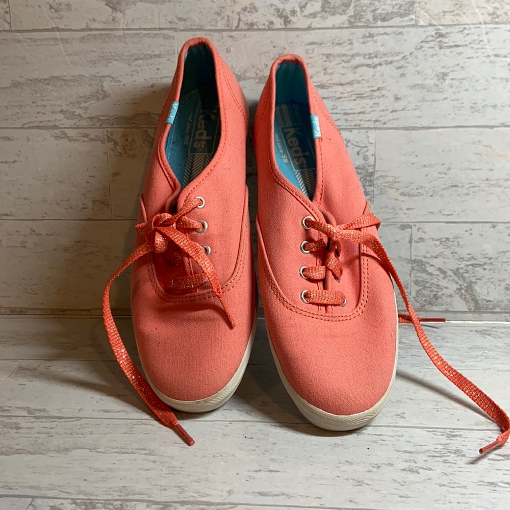 Coral Keds
